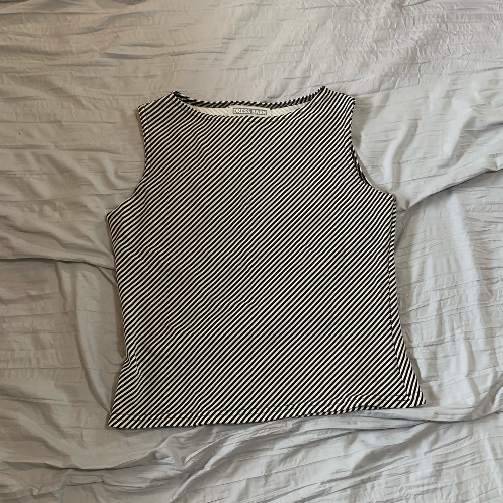 🌟Dress Barn striped dress shirt. Size M